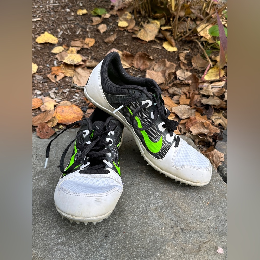 Nike Men's Black White Neon Green Athletic Shoes